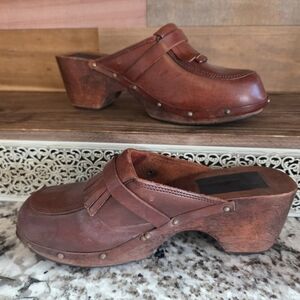 Brown Leather Mules